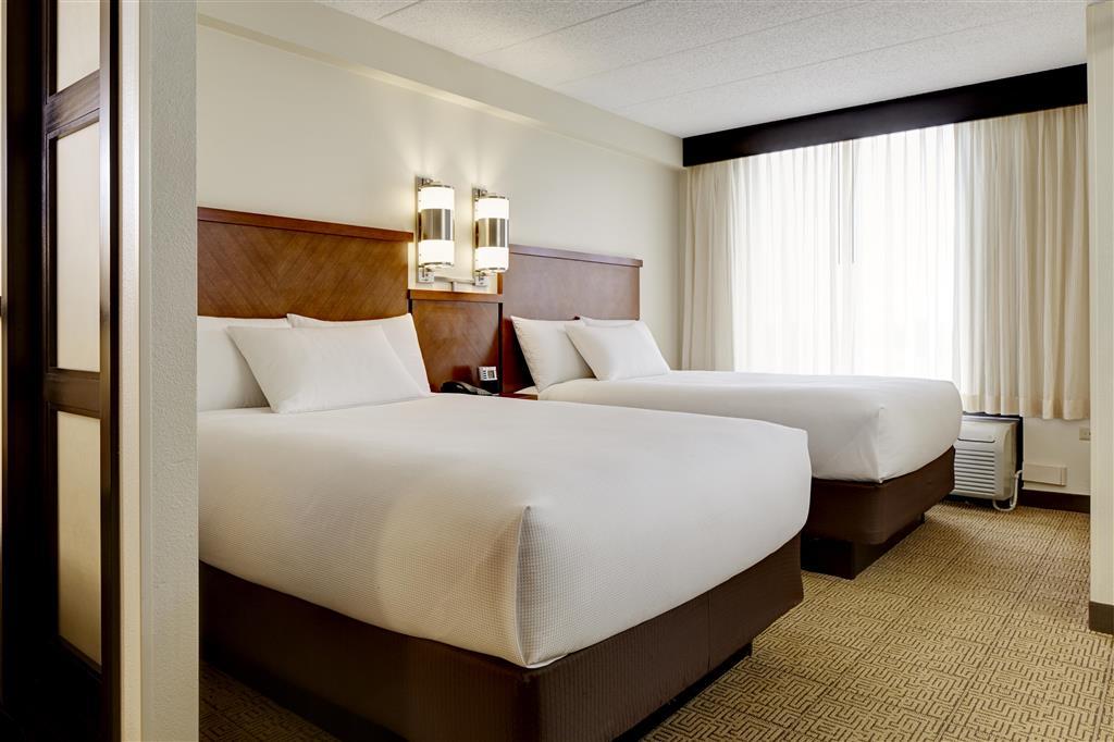 Hyatt Place Cincinnati Blue Ash Exterior photo